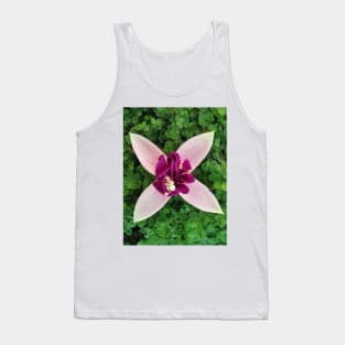 four petal floral fantasy with exotic center in purple and white Tank Top